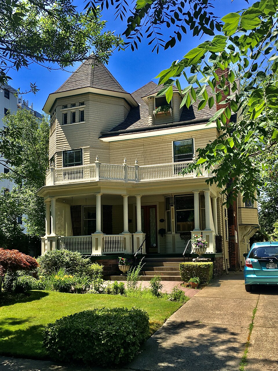 House with an architectural shingle roof